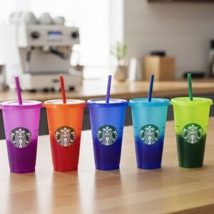 Starbucks Summer 2022 Color Change Venti Cold Cups with Straws